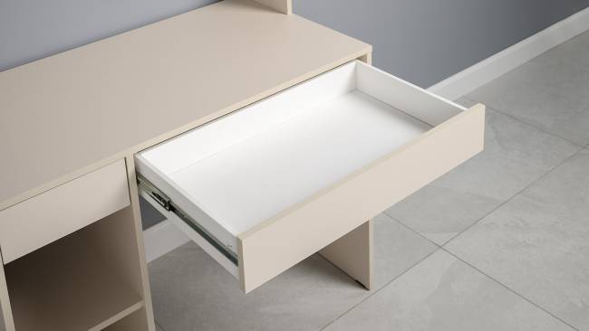 Стол компьютерный Комфорт 12.77F цвет сатин Стол компьютерный Комфорт 12.77F цвет сатин