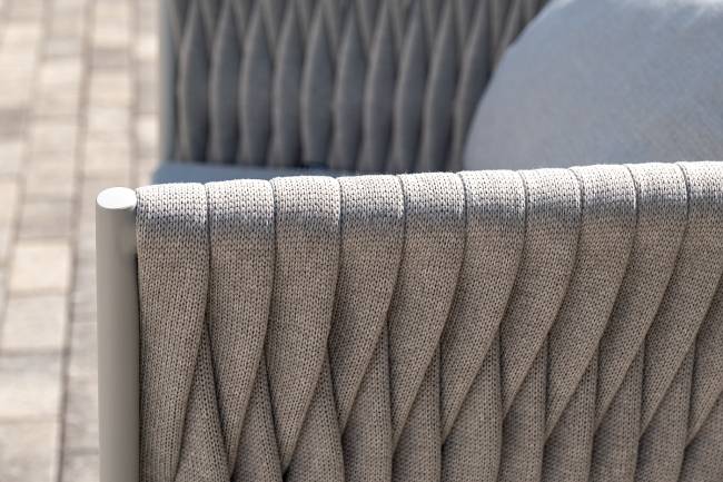 "Монако" лаунж-зона 4-местная из роупа со столом "Верона" (серый гранит), каркас светло-серый, роуп светло-серый "Монако" лаунж-зона 4-местная из роупа со столом "Верона" (серый гранит), каркас светло-серый, роуп светло-серый