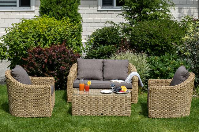 "Кон Панна" столик журнальный из искусственного ротанга, цвет соломенный "Кон Панна" столик журнальный из искусственного ротанга, цвет соломенный