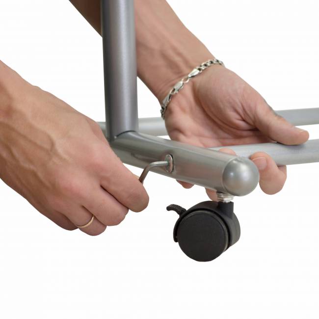 Вешалка напольная на колесах М 9 металлик с крючками Вешалка напольная на колесах М 9 металлик с крючками