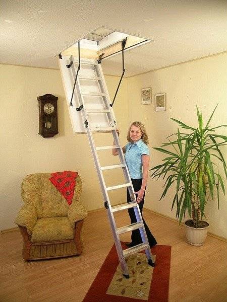 Алюминиевая чердачная лестница Alu-Profi 112х60